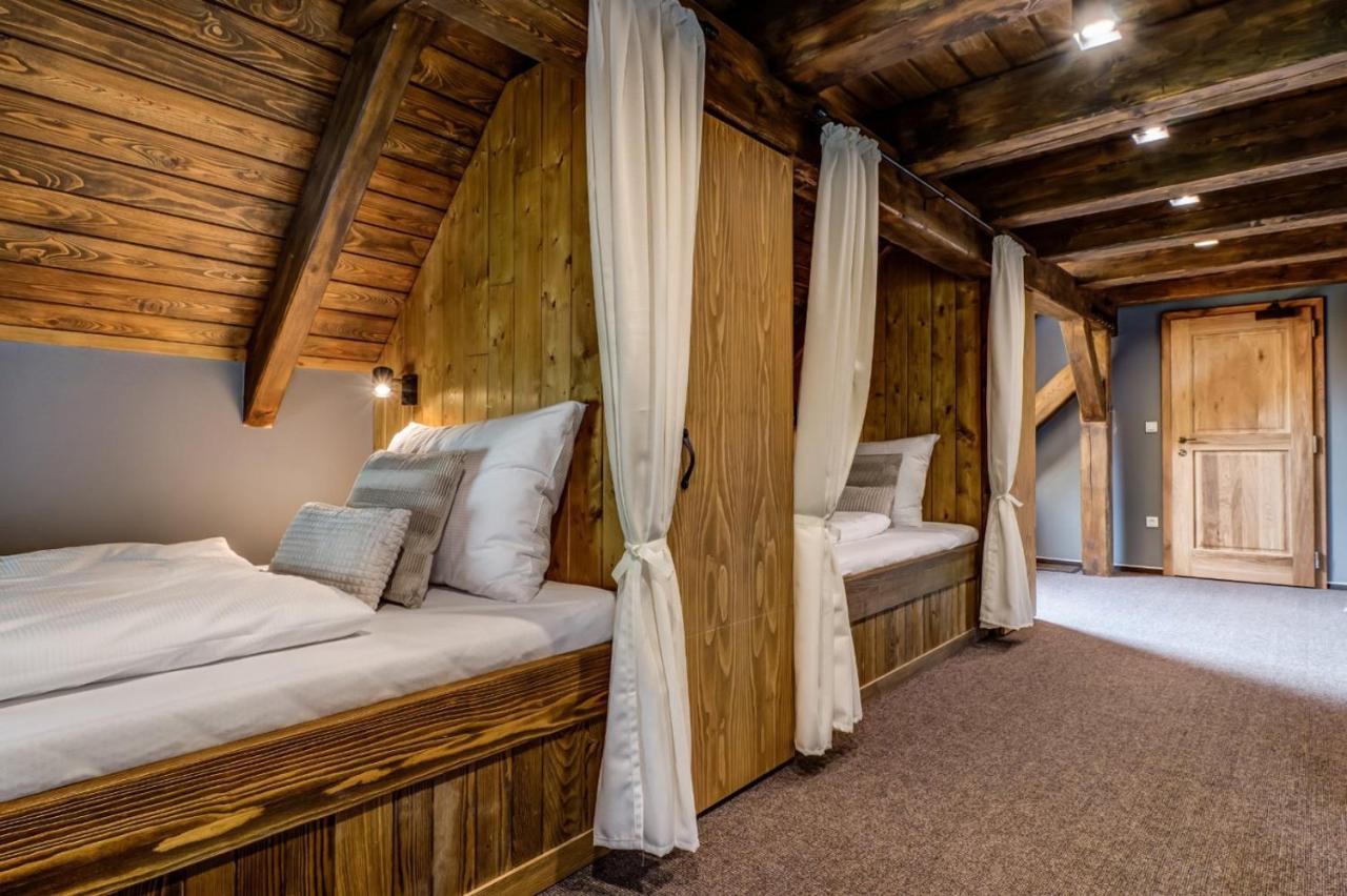 Dvur Hanis - Adults Only - Deti Od 12 Let Marsov nad Metuji Εξωτερικό φωτογραφία